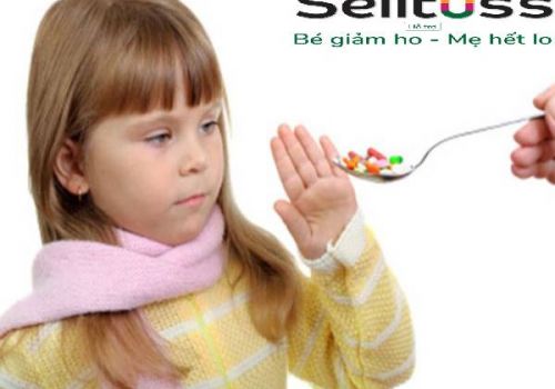 KHI NÀO DÙNG SIRO HO CHO BÉ SƠ SINH? SAI LẦM CỦA MẸ KHI CHỮA HO CHO TRẺ