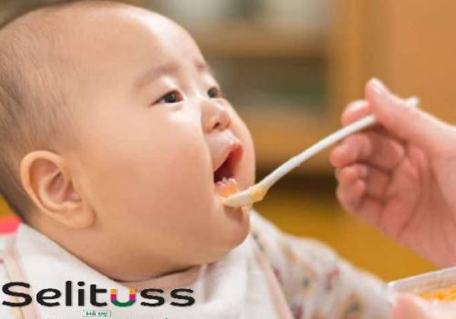 THỰC ĐƠN CHO BÉ KHI BỊ HO VÀ CÁCH SỬ DỤNG SIRO THẢO DƯỢC 