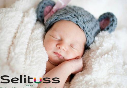 CHĂM SÓC BÉ VÀO MÙA LẠNH BẰNG SIRO HO CHO TRẺ SƠ SINH 3 THÁNG TUỔI